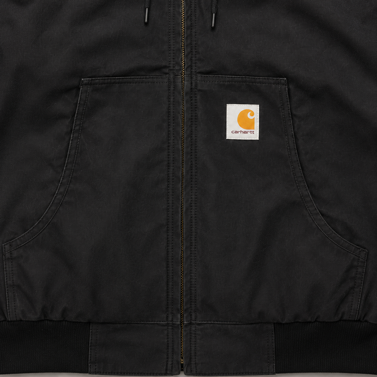 Détail du logo sur la poche